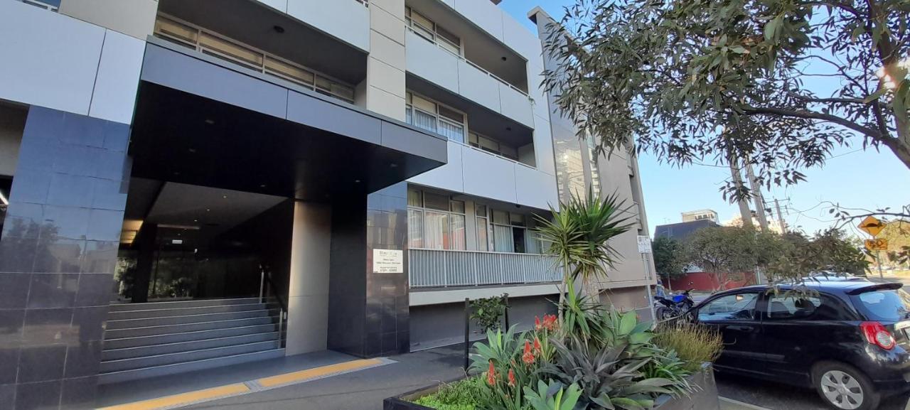 Beautiful Apartment 100Mts Near The Beach In Port Melbourne Exteriér fotografie